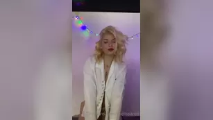 melissared _5f85a5f15ed364eca6cae_source шоу чат реальный порно