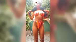 onebadrose Full two minute video with мой new toy will be waiting шоу чат реальный порно