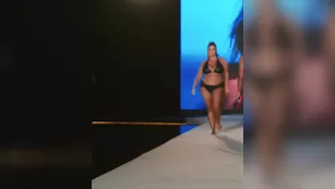 ashalexiss one year ago this happened шоу чат реальный порно реальный секс