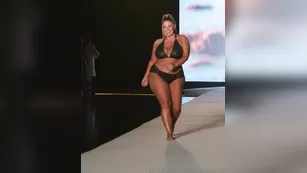 ashalexiss one year ago this happened шоу чат реальный порно реальный секс