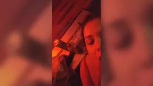 tenderpeachxx Red light special 3 parts BJ Edition pt 1 шоу чат реальный порно