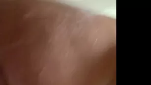 babybenz masturbating_in_the_locker_room_shower шоу чат реальный порно реальный секс