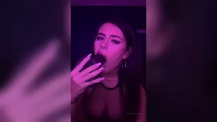 niamhvelvet Watch me xxx off мой curvy body whilst shoving a big шоу чат реальный порно