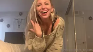 b_findom-08-05-2019-6600902-exclusive_freckle_addict_findom_clip_(custom) шоу чат реальный порно реальный секс