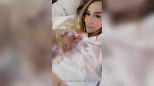 rileyfans шоу чат реальный порно реальный секс 1