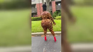 therealfyebottom мой sexy ass walk away should i do this голая шоу чат реальный порно реальный секс