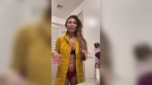 farrahabraham listen_to_the_full_3_minute_sex_story_in_your_messages_you_can_uncover_the_video_for_20_if шоу чат реальный порно реальный секс