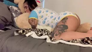 lillysg94 Nap время with Mr teddy шоу чат реальный порно