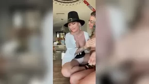 Dakota James & Viking Barbie I rub whipped cream on each other and lick it off! We then ate each others pussies till we came !! snapchat premium реальный порно