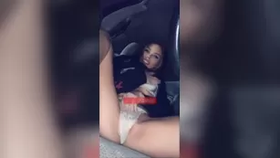 Dakota James киска fingering in car snapchat premium реальный порно реальный секс