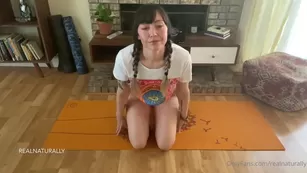 realnaturally yoga session 2 sacral chakra (14 min) - join me для шоу чат реальный порно реальный секс