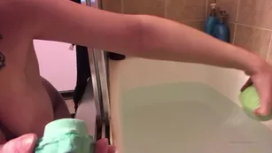 goddesseris a lil from мой bath last night just showing off шоу чат реальный порно реальный секс