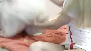 Сексуальная медсестра Astarta69 мастурбирует вагину