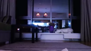 Грудастая бесстыжая ariannasecret сосет фаллос