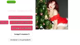 Рыжая нимфа LoveTonik ласкает половые губки