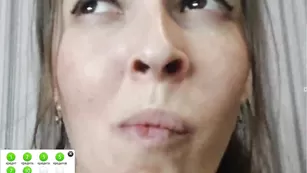 Грудастая шкура глубоко сосет фаллос molo4kokira