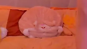 Пышногрудая сука sexyfairy обливается маслом