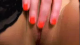 Грудастая телочка MelenaSuka_1312112 теребит письку