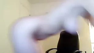 Распутная BabyBlond обнажается в привате