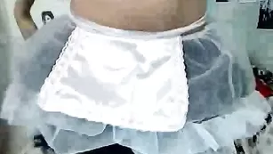 Роскошная DarkLyrrrics обнажает красивую грудь