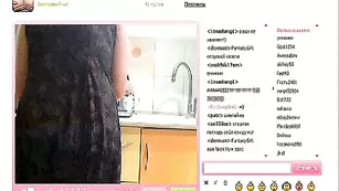 Пылкая FantasyGirl ласкает большие сиськи