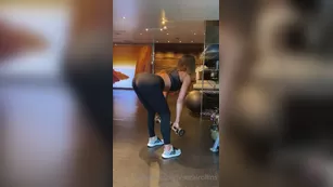 sarairollins Starting мой Thursday morning getting active I'm a hu шоу чат реальный порно