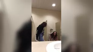 baileyxpaige Me and Akira peed in urinals last night шоу чат реальный порно