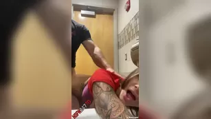 Dakota James Ебля random hot guy at the airport snapchat premium 2021/01/23 реальный порно реальный секс 1