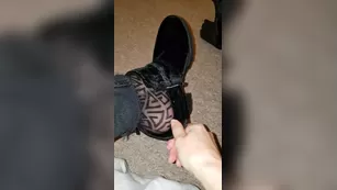 a_thing_for_red Nylon socks and velvet boots шоу чат реальный порно