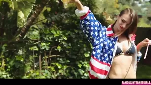 emily ratajkowski реальный soda pop video big tits