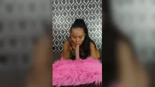 kamallababe one of мой fans showed me one that he love the mo шоу чат реальный порно реальный секс