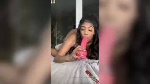 Naomi Simone дилдо минет реальный порно реальный секс