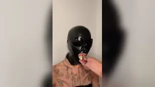 corset feed me takes 1 2 3 шоу чат реальный порно реальный секс