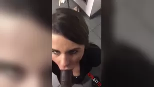 Crystina Booty Queen mall restroom минет чат реальный порно реальный секс