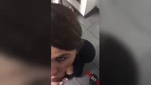 Crystina Booty Queen mall restroom минет чат реальный порно реальный секс