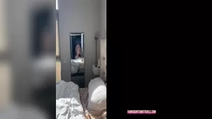 lindsey pelas чат реальный video просочившийся