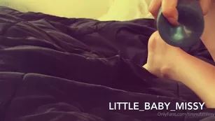 tinysubmissy tiny кукла takes massive toy шоу чат реальный порно реальный секс