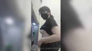 purrincessjoy 08 11 2020 Showing мой сиськи in the street and at the ATM (Day шоу чат реальный порно