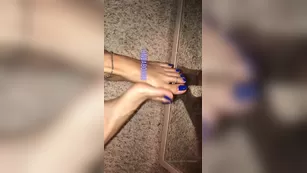 lindabooxo blue oiled up toes part 2 шоу чат реальный порно