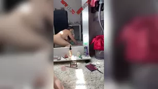 Kate Kuray teasing her beautiful body in front of the mirror реальный порно реальный секс 1