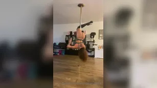 xoxonastya_ I_used_to_always_dance_to_this_song_at_the_club_How_do Адалт вэбкамс чат для бесплатное порно