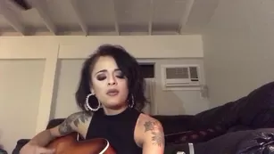 Holly Hendrix Sometimes i sing порно реальный секс
