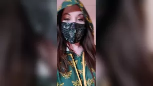 amieecambridge_2020 12 06_1393642045_I_have_to_go_downstairs _I_wonder_what Адалт вэбкамс чат для бесплатное порно