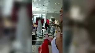 Lana Rhoades & Riley Reid changing room 20 minutes snapchat premium порно реальный секс