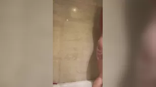 yesangelgirl Lets get wet and see what happens Адалт вэбкамс чат для бесплатное порно