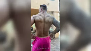 flexwiththane What s hotter me showering or outside or Vegas weath Адалт вэбкамс чат для бесплатное порно