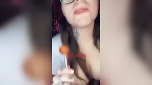 Karmen Karma slutty school девушка дразнит snapchat premium порно реальный секс