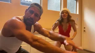 kimmygrangerxxx me_and_johnny_castle_has_so_much_fun_don_t_miss_this_today Адалт вэбкамс чат для бесплатное порно реальный секс