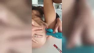 Violet Summers Fishnet and squirting порно реальный секс