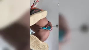 Violet Summers Fishnet and squirting порно реальный секс